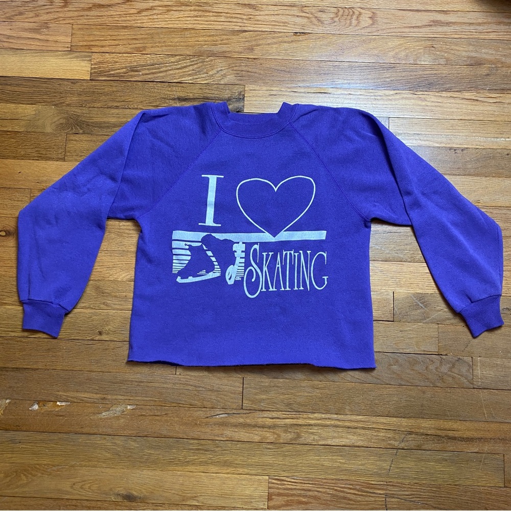 Vintage cropped “I Love Skating” sweatshirt